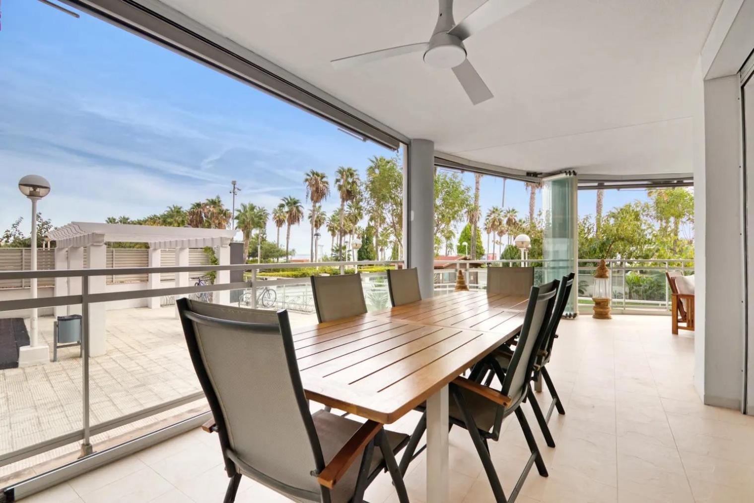 Apartamento Con Espectacular Terraza Frente Al Mar 奥罗佩萨德尔马 外观 照片